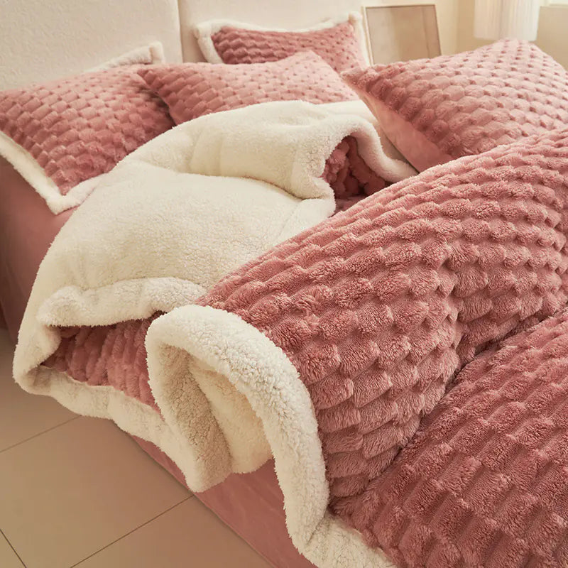 Cozy Fleece Bedding Set – 4-Piece, Fall/Winter 2023 Edition
