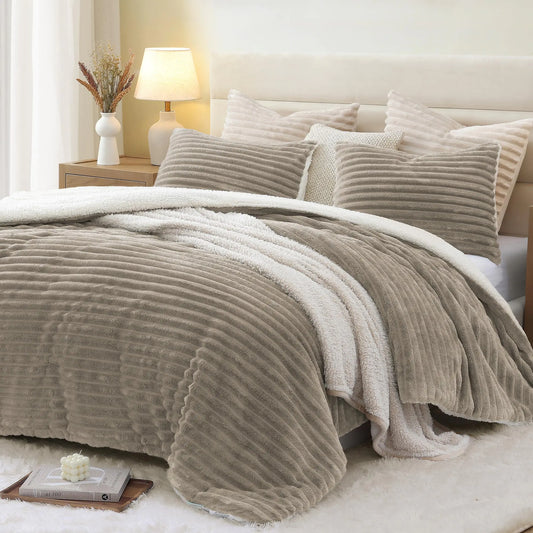 3-Piece Queen Comforter Set – Reversible Sherpa Fleece Bedding, Ultra-Soft and Warm for Winter